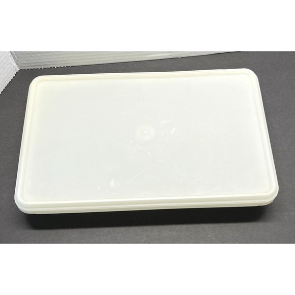 Vintage Tupperware Rectangular Bacon Deli Cold Cuts Keeper 794-12 with Lid - Picture 9 of 13